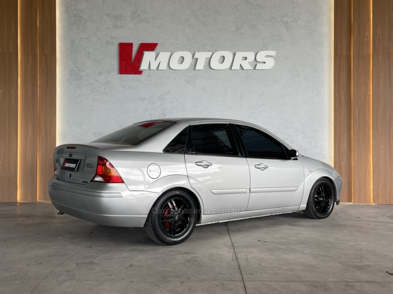 FOCUS 2.0 GLX SEDAN 16V GASOLINA 4P AUTOMÁTICO - 2008 - PAROBé