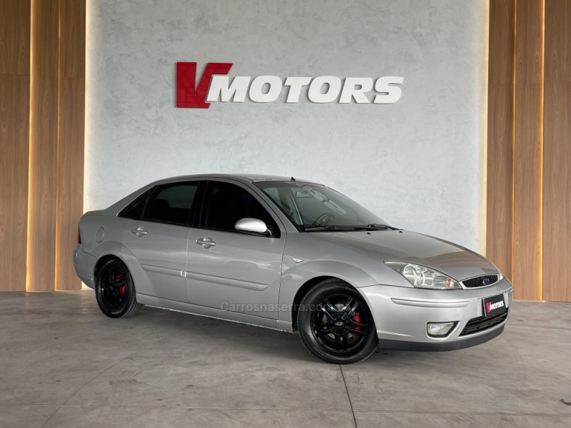 focus 2.0 glx sedan 16v gasolina 4p automatico 2008 parobe