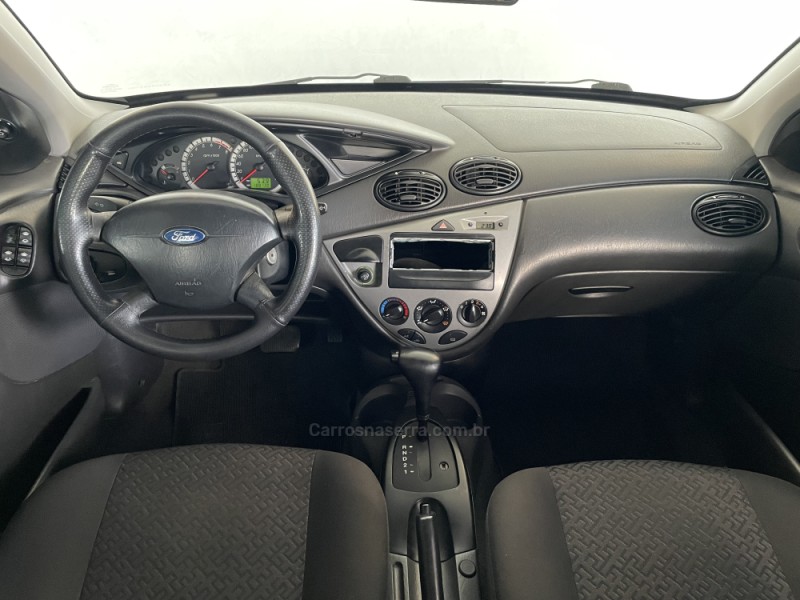 FOCUS 2.0 GLX SEDAN 16V GASOLINA 4P AUTOMÁTICO - 2008 - PAROBé