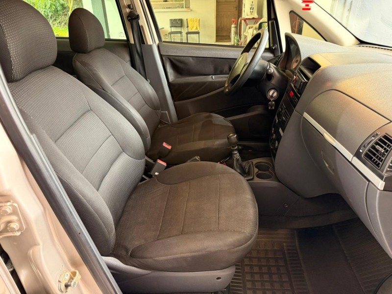 IDEA 1.4 MPI ELX 8V FLEX 4P MANUAL - 2007 - FARROUPILHA