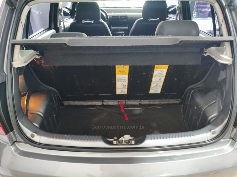 FOX 1.6 MI ITREND 8V FLEX 4P MANUAL - 2005 - ANTôNIO PRADO