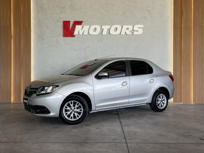 LOGAN 1.6 EXPRESSION 8V HI-FLEX 4P MANUAL - 2015 - PAROBé