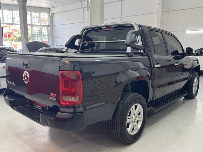 AMAROK 2.0 S 4X4 CD 16V TURBO INTERCOOLER DIESEL 4P MANUAL - 2017 - CAXIAS DO SUL