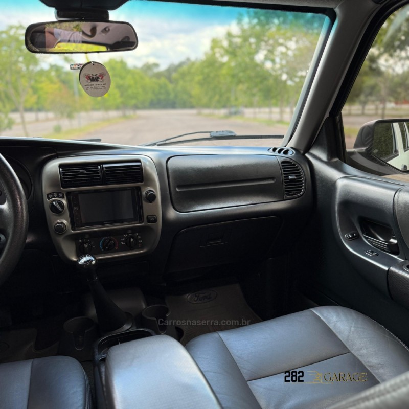 RANGER 3.0 LIMITED 4X4 CD 16V TURBO ELETRONIC DIESEL 4P MANUAL - 2011 - FARROUPILHA