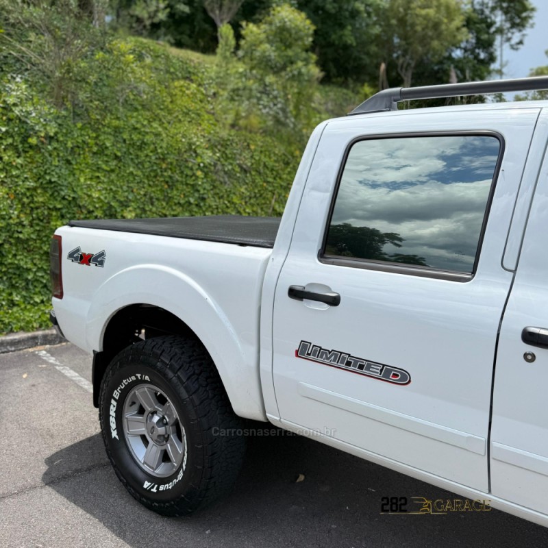 RANGER 3.0 LIMITED 4X4 CD 16V TURBO ELETRONIC DIESEL 4P MANUAL - 2011 - FARROUPILHA