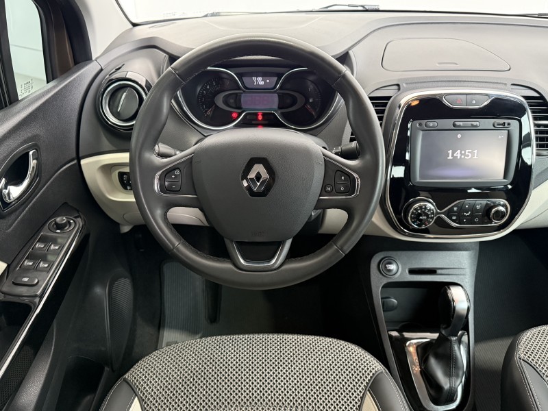 CAPTUR 1.6 16V FLEX INTENSE AUTOMÁTICO - 2018 - CAXIAS DO SUL