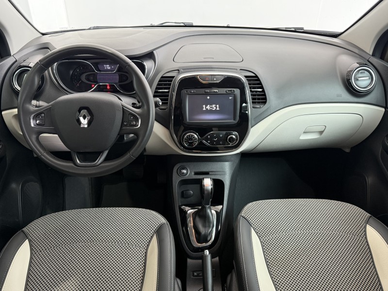 CAPTUR 1.6 16V FLEX INTENSE AUTOMÁTICO - 2018 - CAXIAS DO SUL