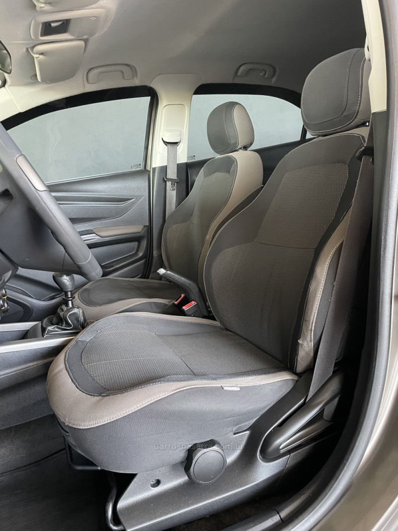 PRISMA 1.4 MPFI LTZ 8V FLEX 4P MANUAL - 2014 - PAROBé