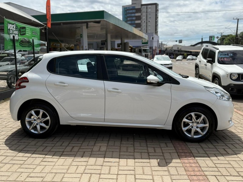 208 1.5 ACTIVE PACK 8V FLEX 4P MANUAL - 2015 - LAGOA VERMELHA