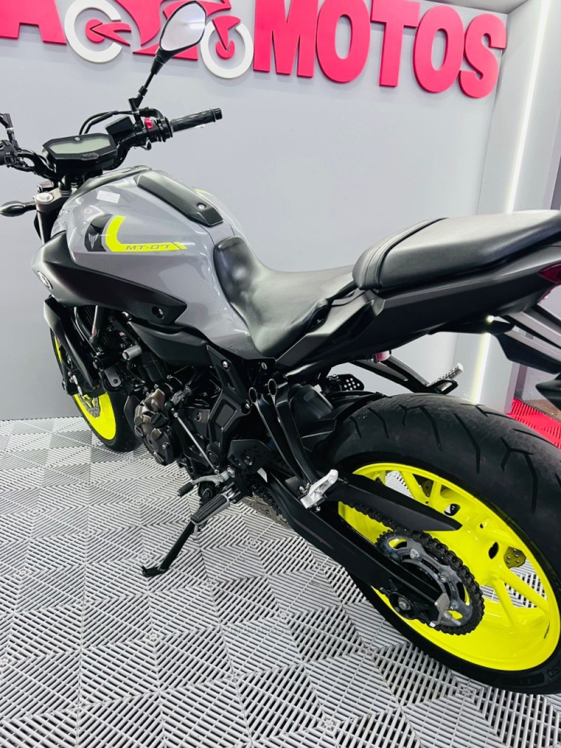 MT 07 ABS - 2018 - CAMPO BOM