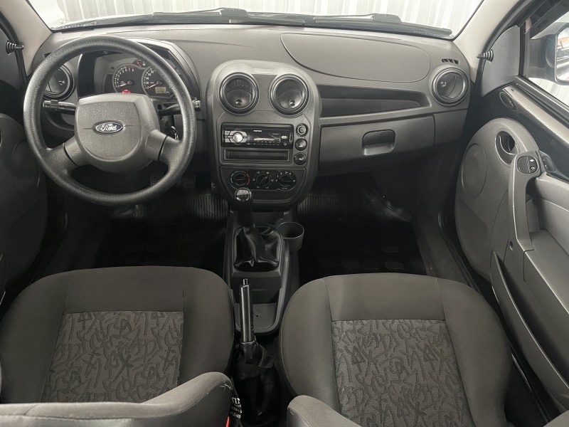 KA 1.0 MPI CLASS 8V FLEX 2P MANUAL - 2011 - CAXIAS DO SUL