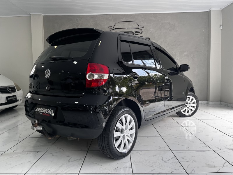 FOX 1.0 ITREND 8V FLEX 4P MANUAL - 2009 - CAXIAS DO SUL