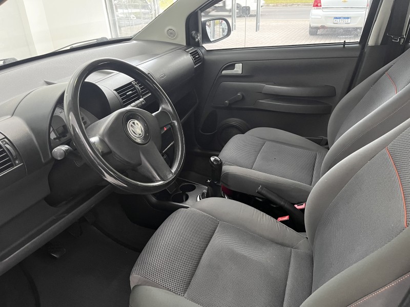 FOX 1.0 ITREND 8V FLEX 4P MANUAL - 2009 - CAXIAS DO SUL