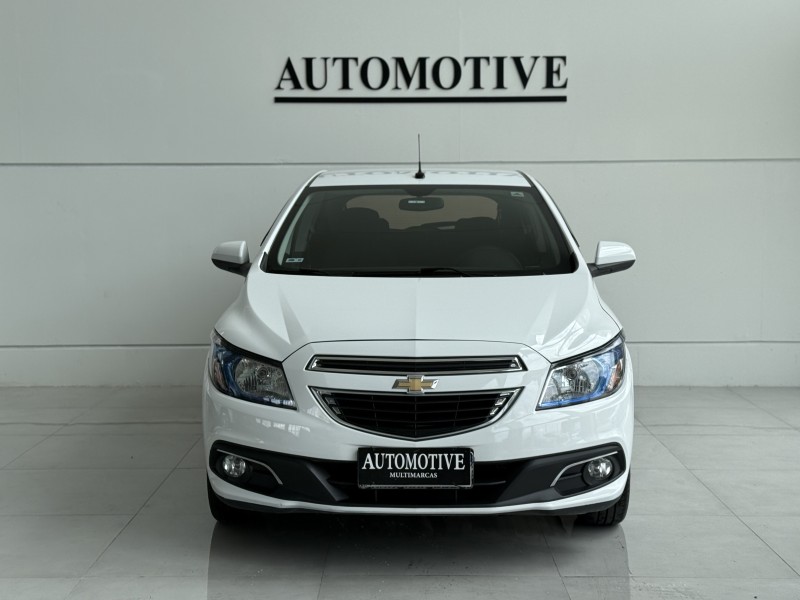 ONIX 1.4 MPFI LTZ 8V FLEX 4P MANUAL - 2015 - CAXIAS DO SUL