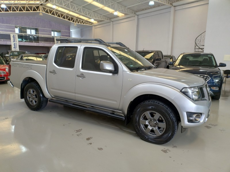 FRONTIER 2.5 SV ATTACK 4X4 CD TURBO ELETRONIC DIESEL 4P AUTOMÁTICO - 2015 - BENTO GONçALVES