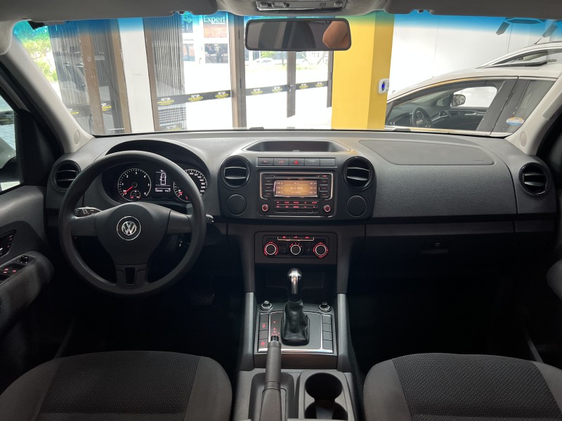 AMAROK 2.0 TRENDLINE 4X4 CD 16V TURBO INTERCOOLER DIESEL 4P AUTOMÁTICO - 2014 - CAXIAS DO SUL