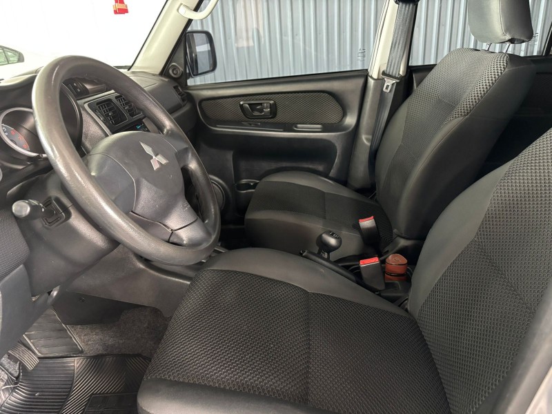 PAJERO TR4 2.0 4X4 16V 140CV FLEX 4P AUTOMÁTICO - 2010 - CAXIAS DO SUL