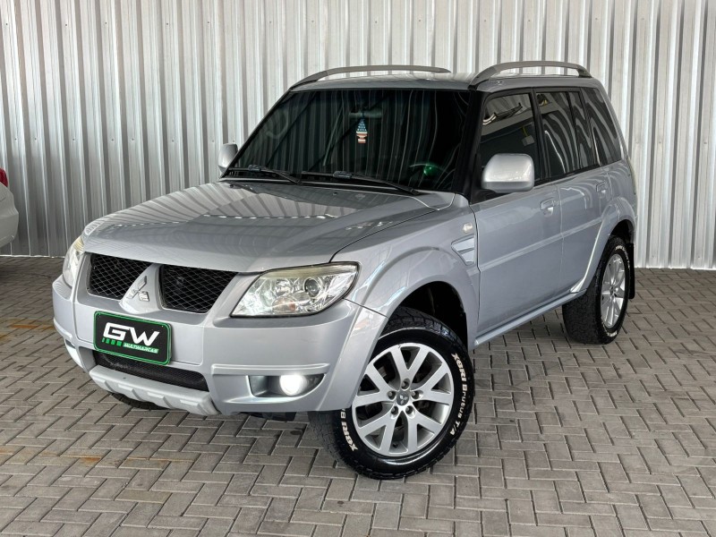 pajero tr4 2.0 4x4 16v 140cv flex 4p automatico 2010 caxias do sul