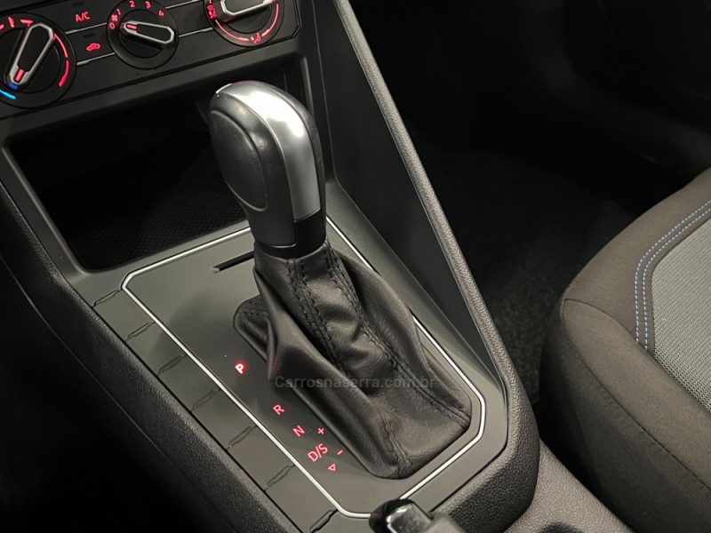 NIVUS 1.0 TSI COMFORTLINE PLAY & TECH FLEX 4P AUTOMÁTICO - 2021 - FLORES DA CUNHA