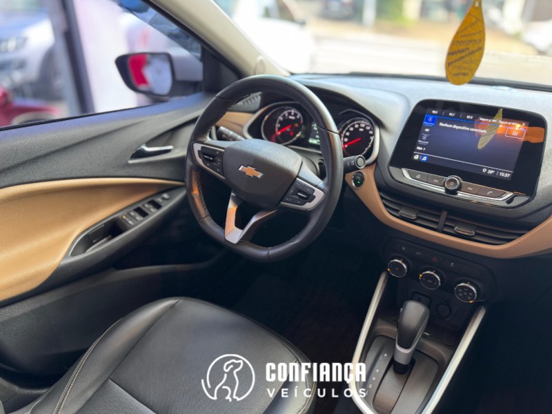 ONIX 1.0	PREMIER PLUS 8V TURBO FLEX 4P AUTOMÁTICO - 2023 - BENTO GONçALVES