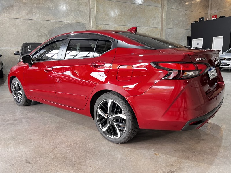 VERSA 1.6 EXCLUSIVE 16V FLEX 4P AUTOMÁTICO - 2024 - CAXIAS DO SUL