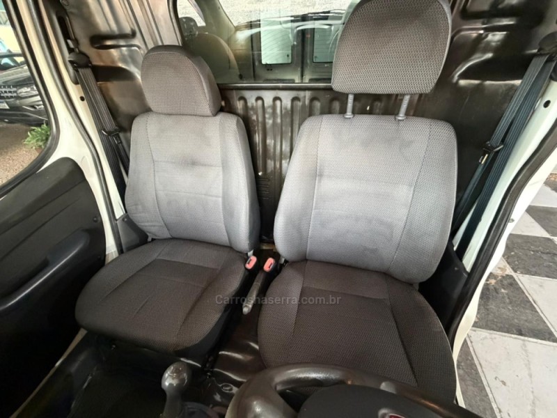 DOBLÓ 1.4 MPI CARGO FLEX 2P MANUAL - 2013 - NOVA PRATA