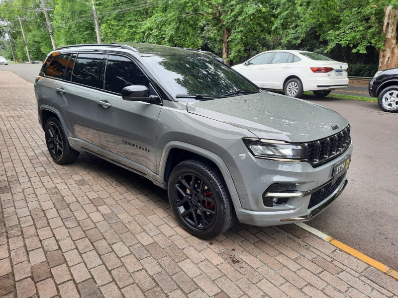 COMMANDER 2.0 HURRICANE BLACKHAWK 4X4 TURBO GASOLINA 4P AUTOMÁTICO - 2025 - DOIS IRMãOS