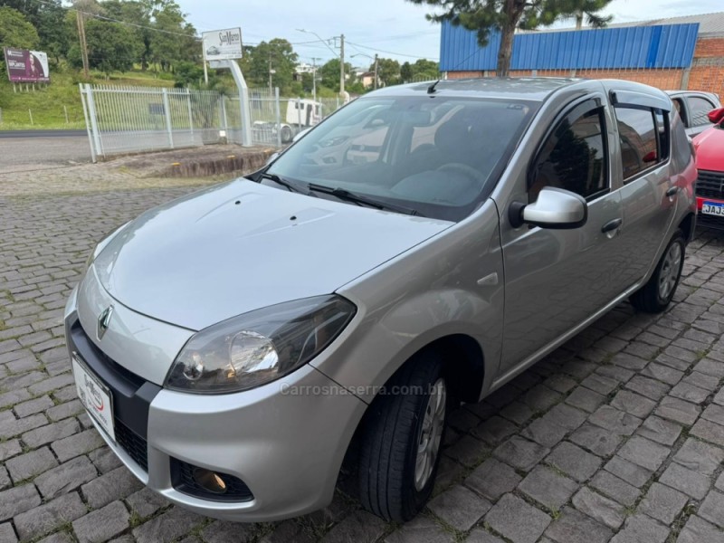 SANDERO 1.0 EXPRESSION 16V FLEX 4P MANUAL