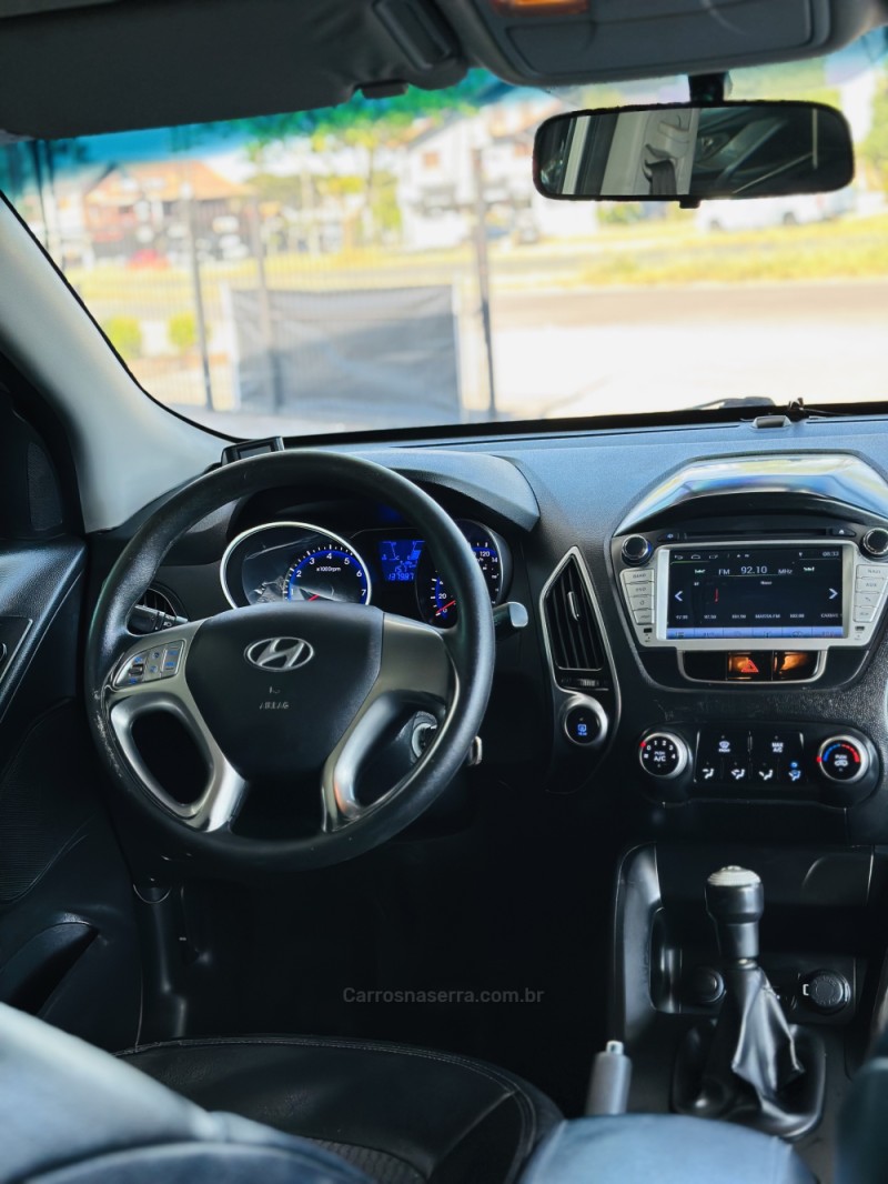 IX35 2.0 MPI 4X2 16V FLEX 4P MANUAL - 2012 - CANELA