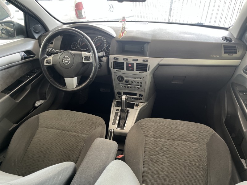 VECTRA 2.0 MPFI ELEGANCE 8V 140CV FLEX 4P AUTOMÁTICO - 2011 - CAXIAS DO SUL