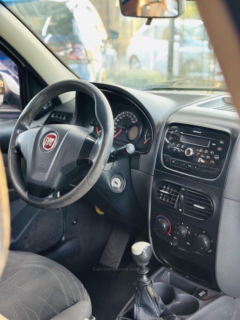 SIENA 1.0 MPI EL 8V FLEX 4P MANUAL - 2014 - CANELA