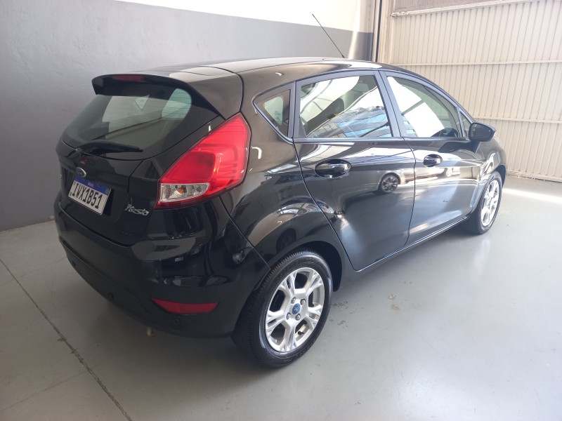 FIESTA 1.6 SE HATCH 16V FLEX 4P MANUAL - 2016 - BENTO GONçALVES