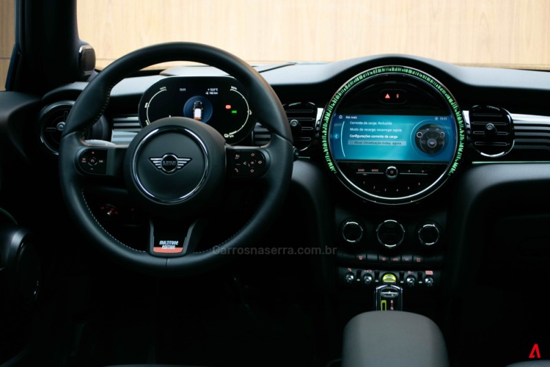 COOPER S E MULTITONE EDITION 184CV ELÉTRICO 2P AUTOMÁTICO - 2024 - GARIBALDI