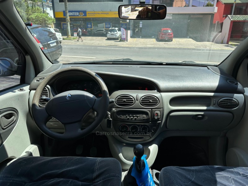 SCÉNIC 1.6 RXE 16V GASOLINA 4P MANUAL - 2002 - CAXIAS DO SUL