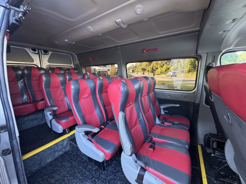MASTER 2.3 DCI MINIBUS VIP L3H2 16 LUGARES 16V DIESEL 4P MANUAL - 2014 - CAXIAS DO SUL