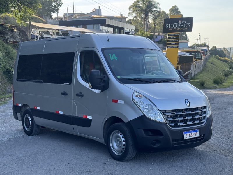 master 2.3 dci minibus vip l3h2 16 lugares 16v diesel 4p manual 2014 caxias do sul