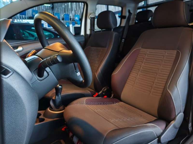 SAVEIRO 1.6 MI HIGHLINE CD 8V FLEX 2P MANUAL - 2015 - NOVO HAMBURGO