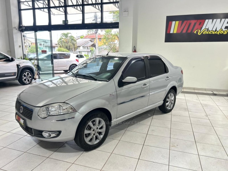 siena 1.6 mpi essence 16v flex 4p automatizado 2011 caxias do sul