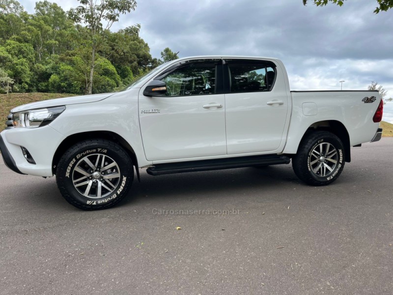 HILUX 2.8 SR 4X4 CD 16V DIESEL 4P AUTOMÁTICO - 2017 - BENTO GONçALVES
