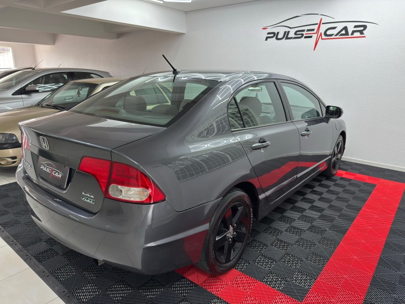 CIVIC 1.8 LXS 16V FLEX 4P MANUAL - 2008 - CAXIAS DO SUL