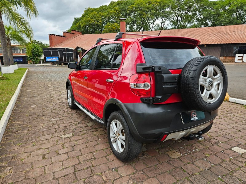 CROSSFOX 1.6 MI FLEX 8V 4P MANUAL - 2009 - VENâNCIO AIRES