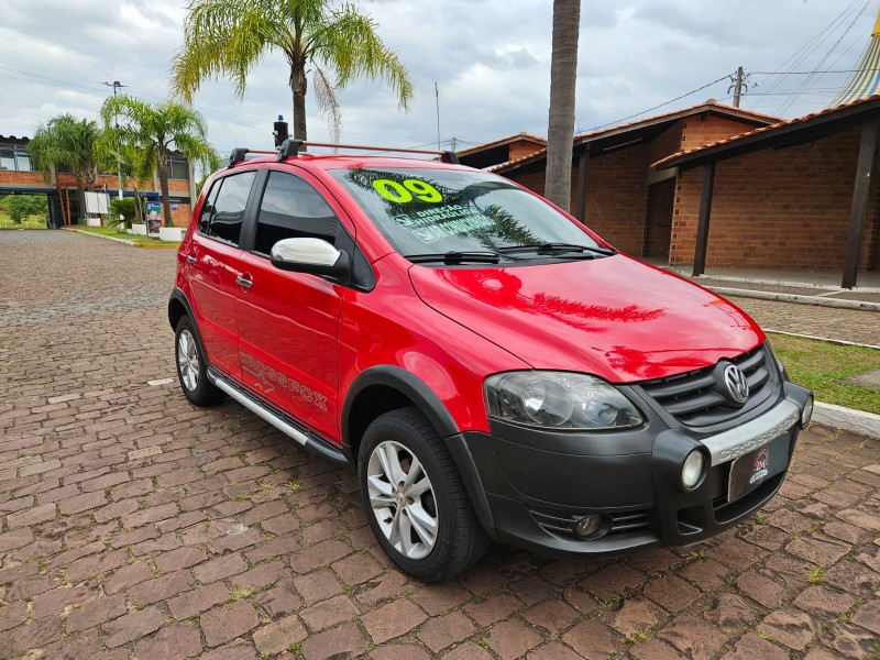 CROSSFOX 1.6 MI FLEX 8V 4P MANUAL - 2009 - VENâNCIO AIRES