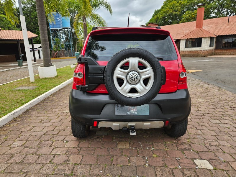 CROSSFOX 1.6 MI FLEX 8V 4P MANUAL - 2009 - VENâNCIO AIRES