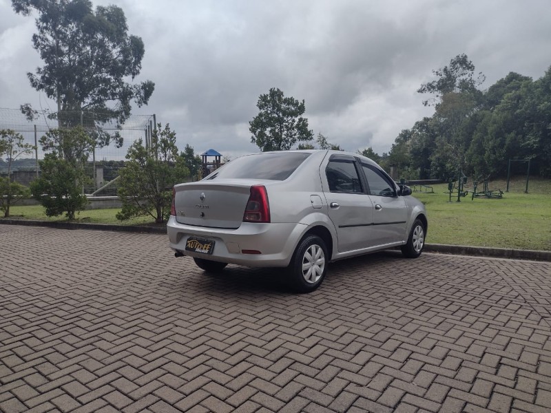 LOGAN 1.0 AUTHENTIQUE 16V FLEX 4P MANUAL - 2013 - CANELA