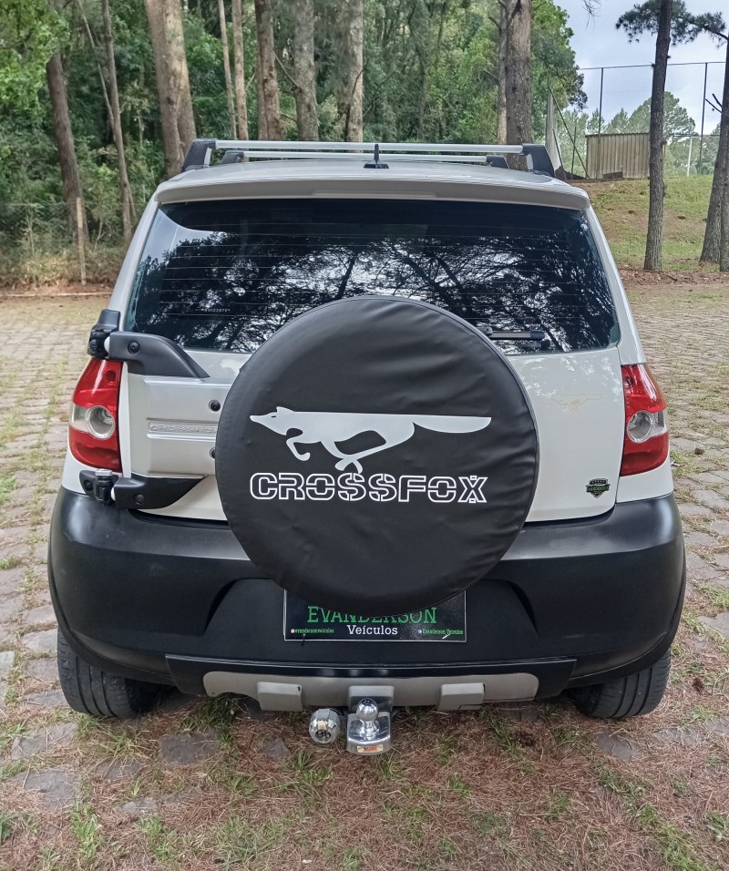 CROSSFOX 1.6 MI FLEX 8V 4P MANUAL - 2005 - CAXIAS DO SUL