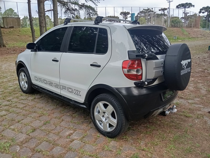 CROSSFOX 1.6 MI FLEX 8V 4P MANUAL - 2005 - CAXIAS DO SUL