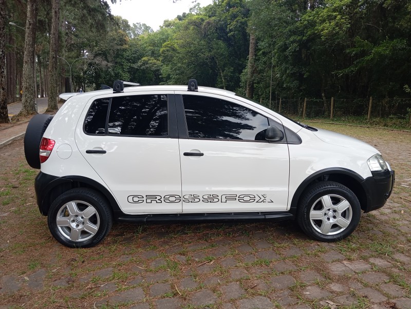 CROSSFOX 1.6 MI FLEX 8V 4P MANUAL - 2005 - CAXIAS DO SUL