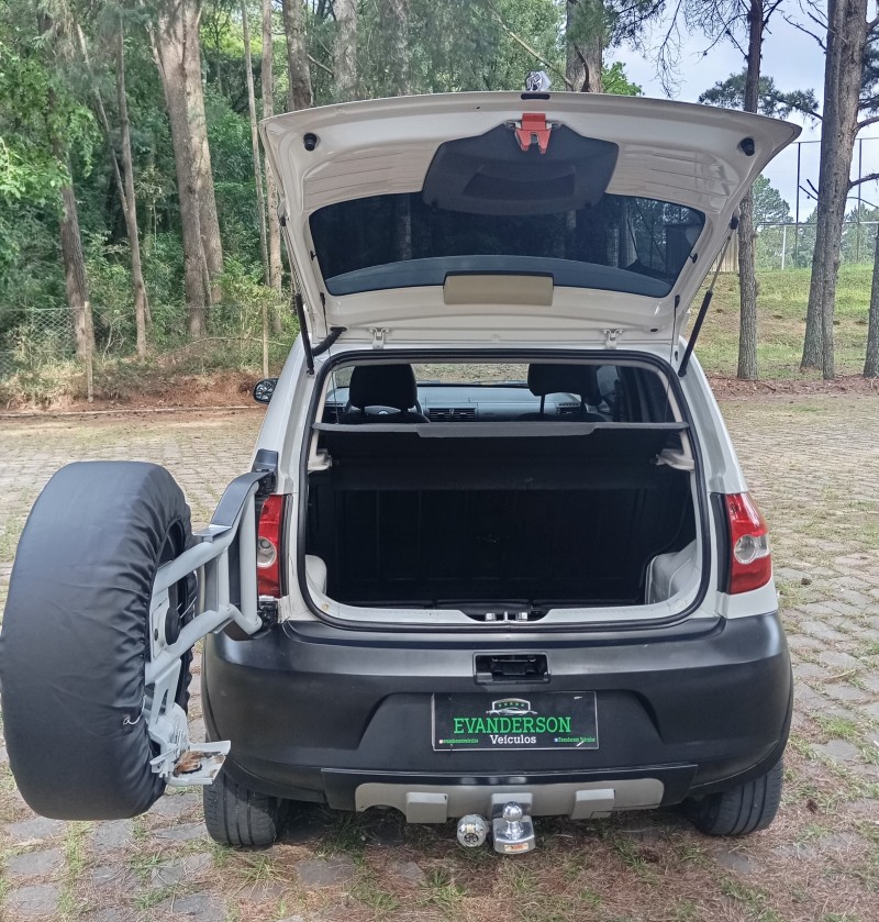 CROSSFOX 1.6 MI FLEX 8V 4P MANUAL - 2005 - CAXIAS DO SUL