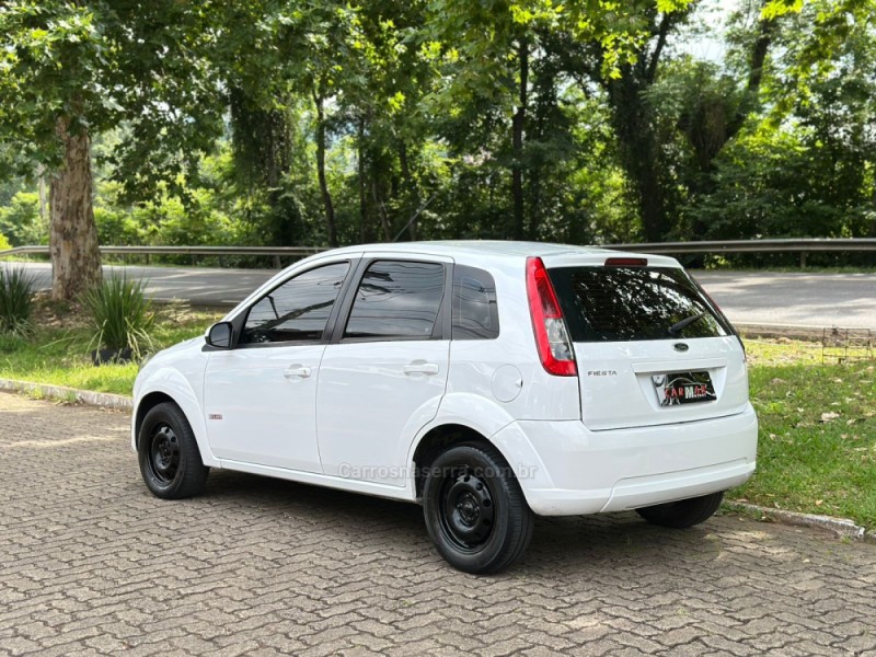 FIESTA 1.6 MPI HATCH 8V FLEX 4P MANUAL - 2013 - DOIS IRMãOS