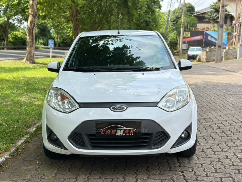 FIESTA 1.6 MPI HATCH 8V FLEX 4P MANUAL - 2013 - DOIS IRMãOS